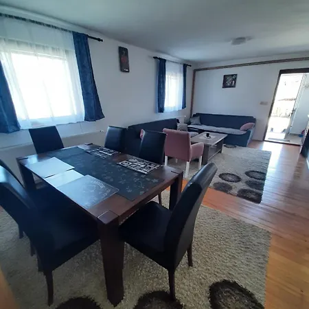 Goga Apartment Pale