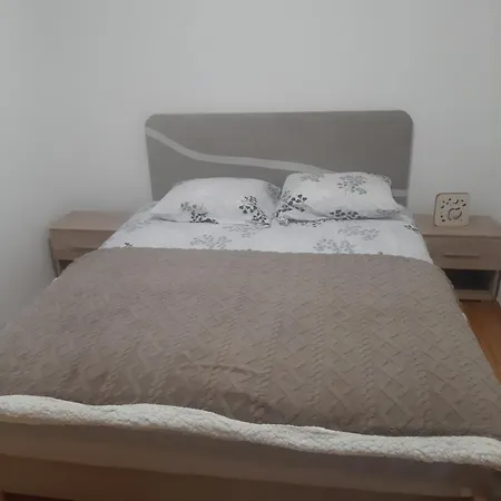 דירה Goga פאלה